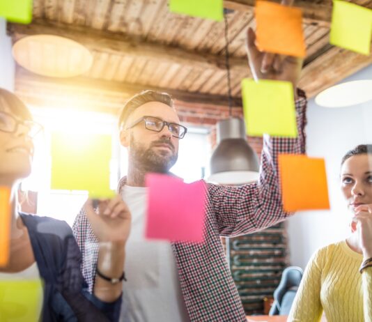 Die Evolution der Geschäftslandschaft: Alles, was Sie über ein Composable Business wissen müssen Beitragsbild_Go Make It_Composable Business